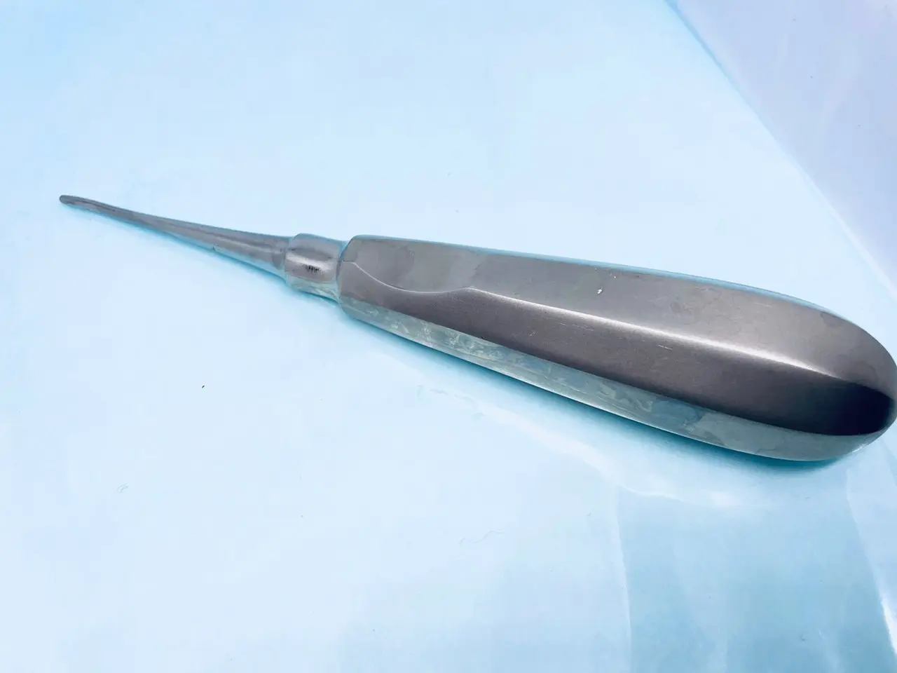 高円寺駅南口徒歩2分の歯医者、高円寺PAL歯科医院で使う器材